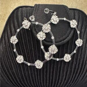 FREIDA ROTHMAN BROOKLYN IN BLOOM STATION OPEN HOOP EARRINGS